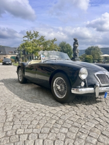 MGA,Schloss Lieser, Oldtimer, Oldtimerfahrten, Hochzeitsfahrten, Ausflugsfahrten, Trier, Moselregion, Weinberge, Hochzeitsauto